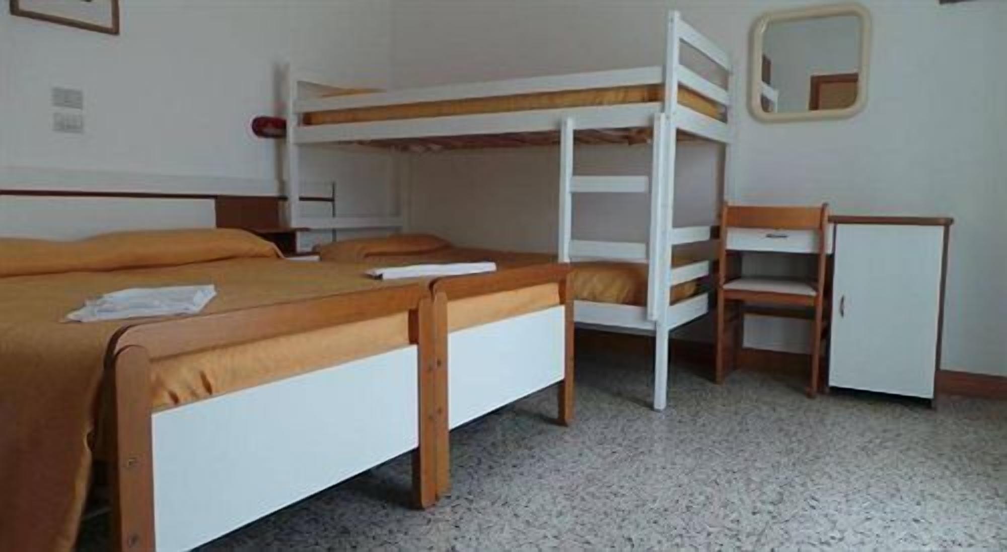 Hotel Graziana Riccione Eksteriør billede